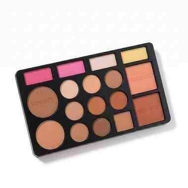 3 in 1 Contour Blush and Highlighter Palette